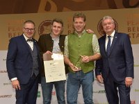 Brau2019  BEERStar Award 2019 überreicht von: links: Georg Rittmayer, Präsident der Privaten Brauereien Bayern e.V. rechts: Detlef Projahn, Präsident der Privaten Brauereien Deutschland e.v.  -- : Messe