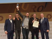 Brau2019  BEERStar Award 2019 überreicht von: links: Georg Rittmayer, Präsident der Privaten Brauereien Bayern e.V. rechts: Detlef Projahn, Präsident der Privaten Brauereien Deutschland e.v.  -- : Messe