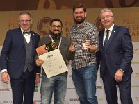 Brau2019  BEERStar Award 2019 überreicht von: links: Georg Rittmayer, Präsident der Privaten Brauereien Bayern e.V. rechts: Detlef Projahn, Präsident der Privaten Brauereien Deutschland e.v.  -- : Messe