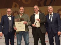 Brau2019  BEERStar Award 2019 überreicht von: links: Georg Rittmayer, Präsident der Privaten Brauereien Bayern e.V. rechts: Detlef Projahn, Präsident der Privaten Brauereien Deutschland e.v.  -- : Messe