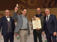 Brau2019  BEERStar Award 2019 überreicht von: links: Georg Rittmayer, Präsident der Privaten Brauereien Bayern e.V. rechts: Detlef Projahn, Präsident der Privaten Brauereien Deutschland e.v.  -- : Messe